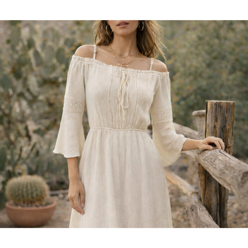 Naïf Anthropologie White Off Shoulder Mini Dress S-M Boho Bell Sleeve Festival